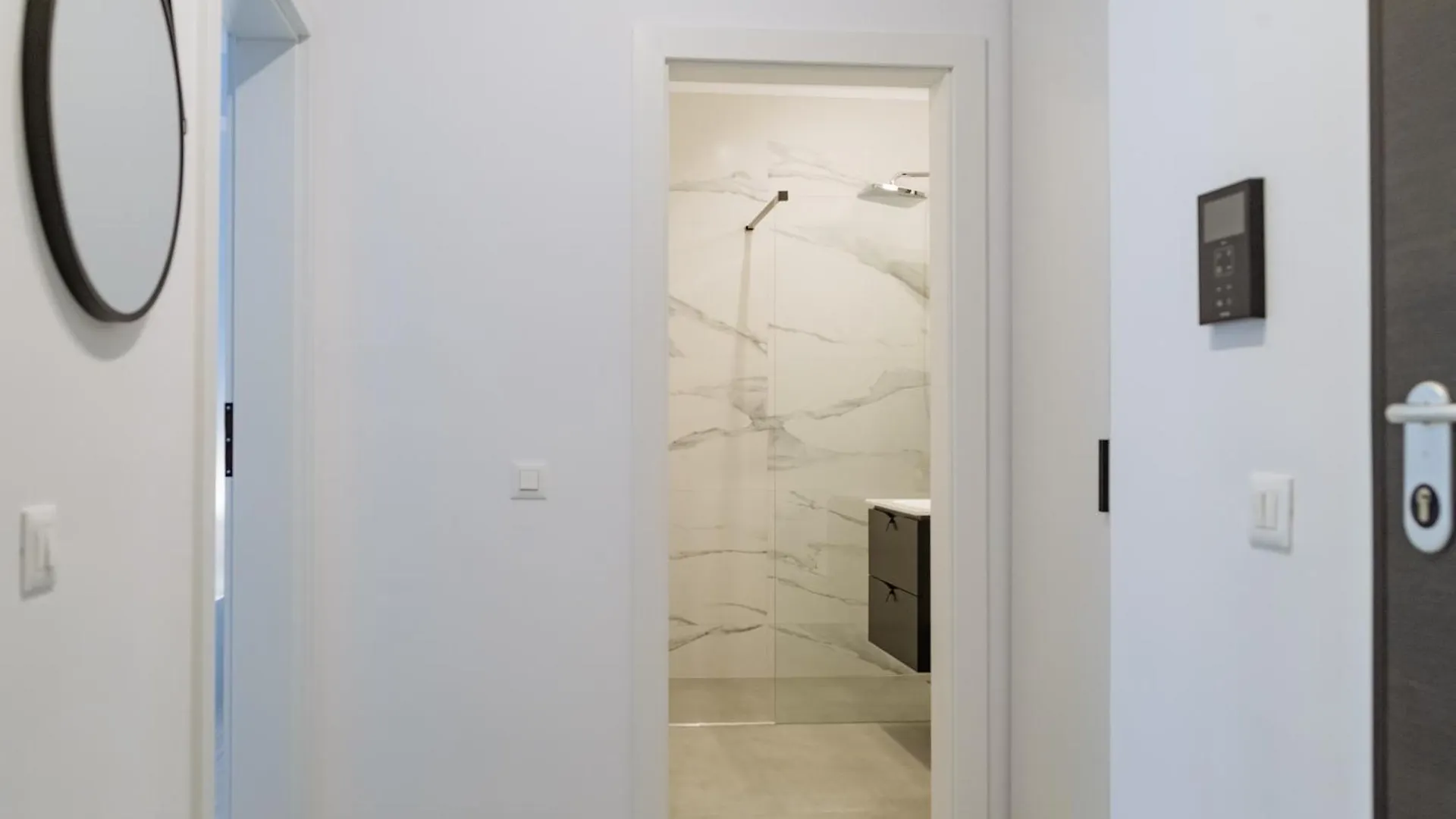 Plaza Luxury & Cozy Apartment Bucarest