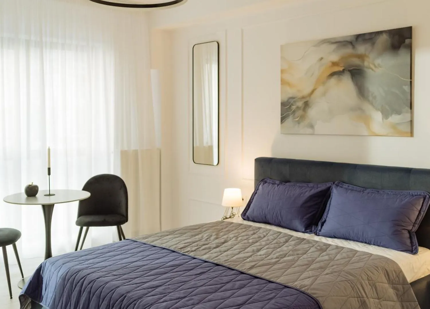 Plaza Luxury & Cozy Apartment Bucarest