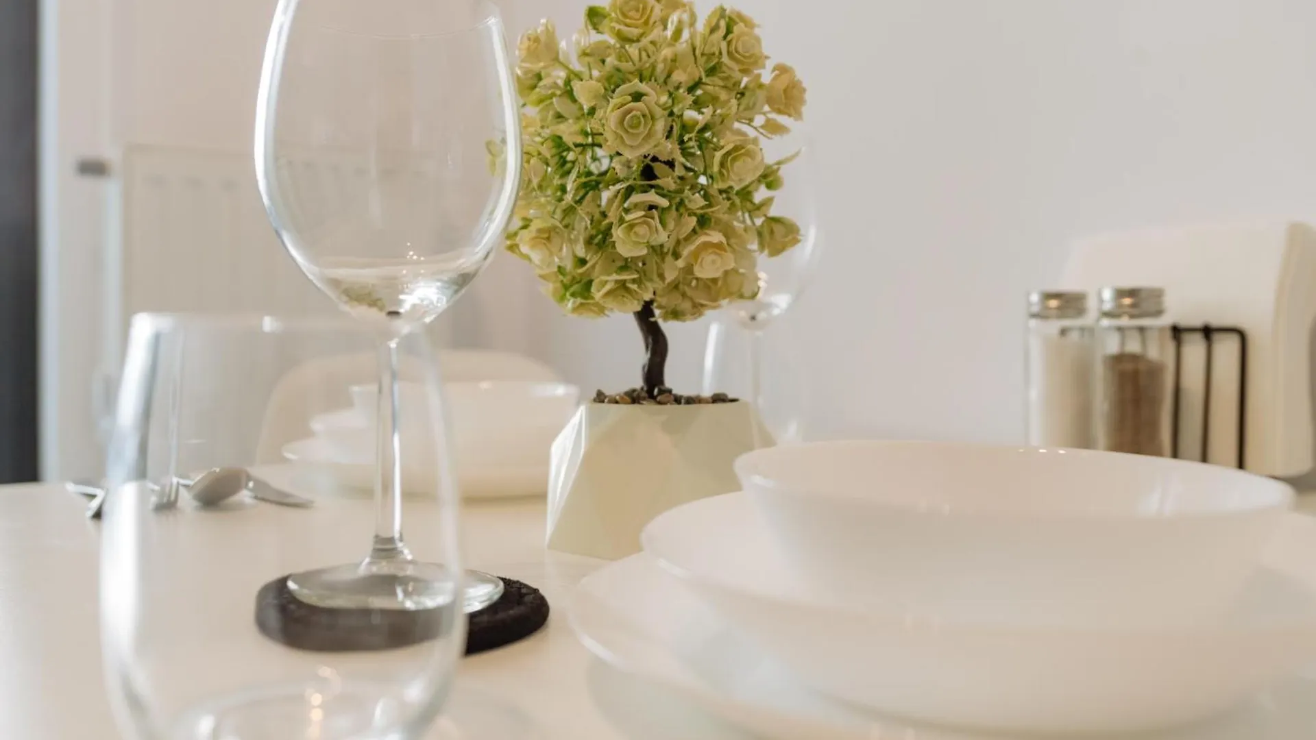 Plaza Luxury & Cozy Apartment Bucharest