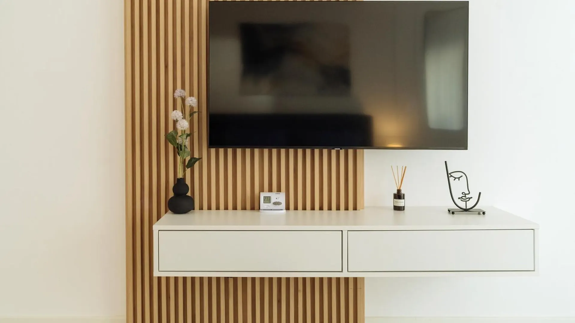 Plaza Luxury & Cozy Apartment Bucharest 0*,